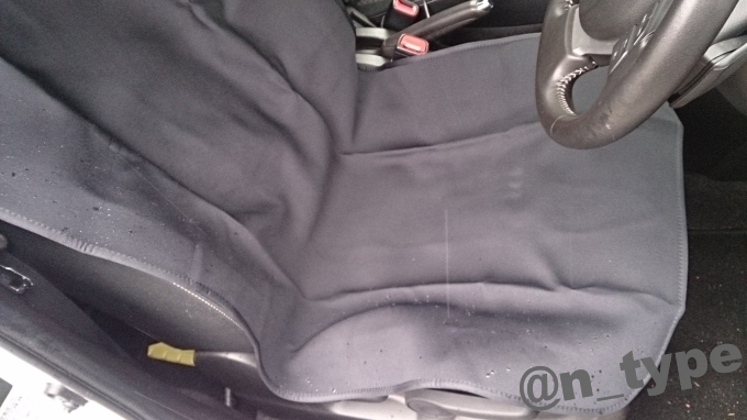 スイフトRS 防水素材のシートカバー 座席